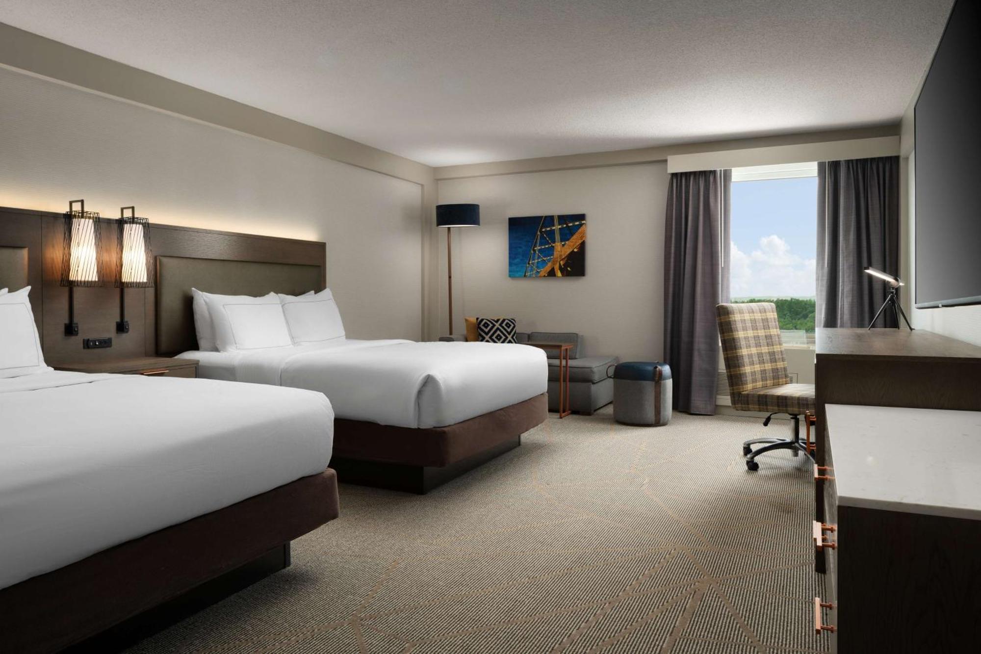 Hotel Doubletree By Hilton Pittsburgh Airport