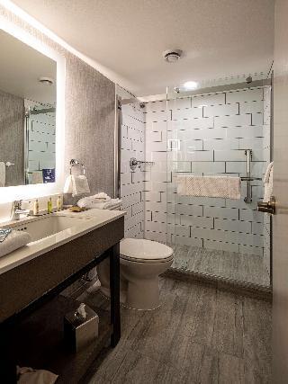 Doubletree By Hilton Pittsburgh Airport Hotel