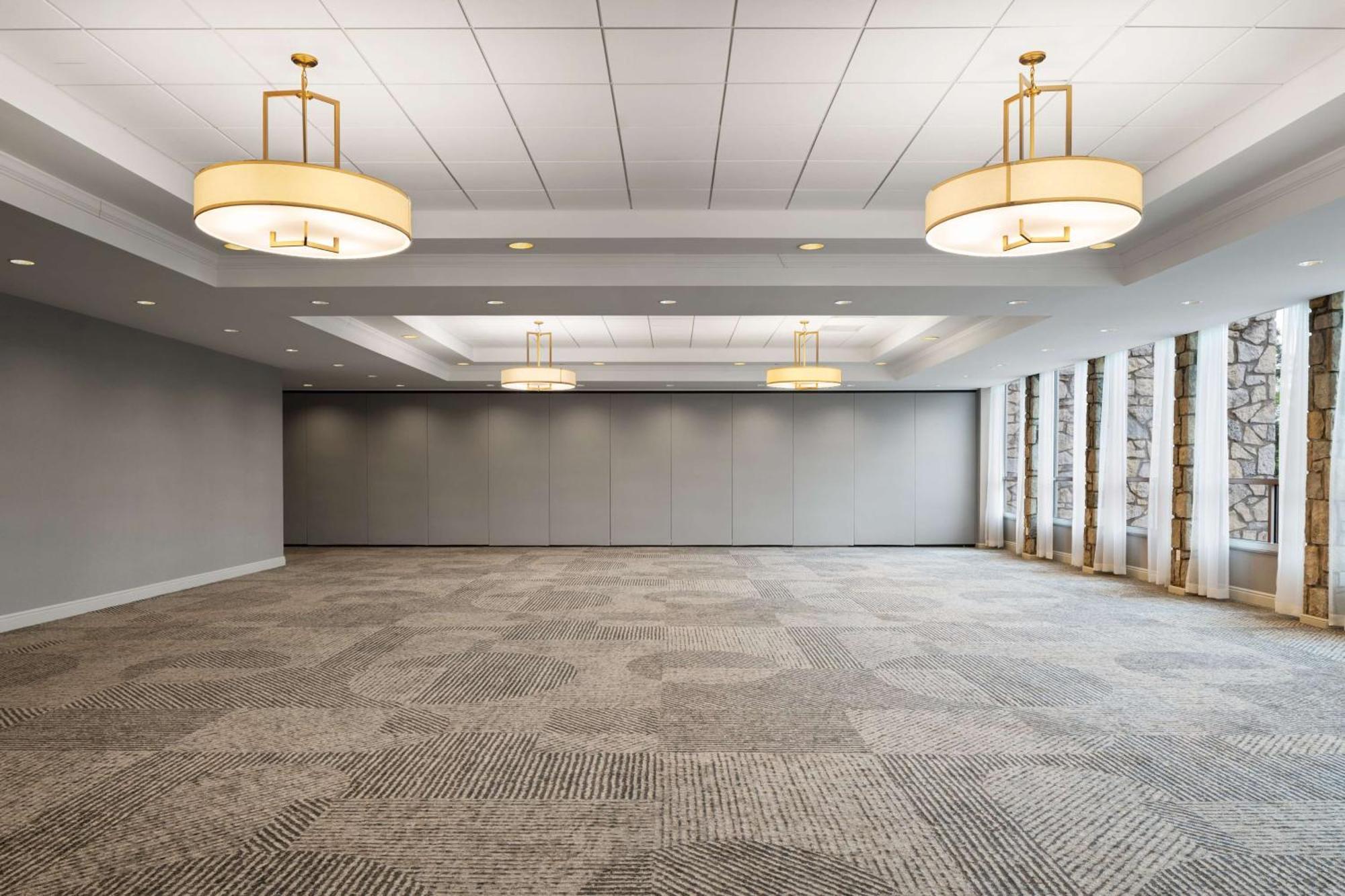 Doubletree By Hilton Pittsburgh Airport
